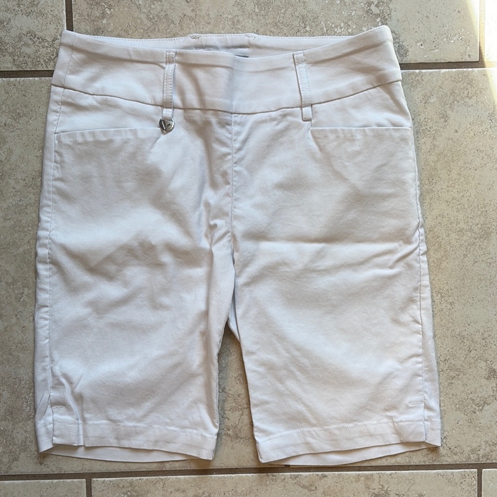Callaway Women's White Bermuda Golf Shorts